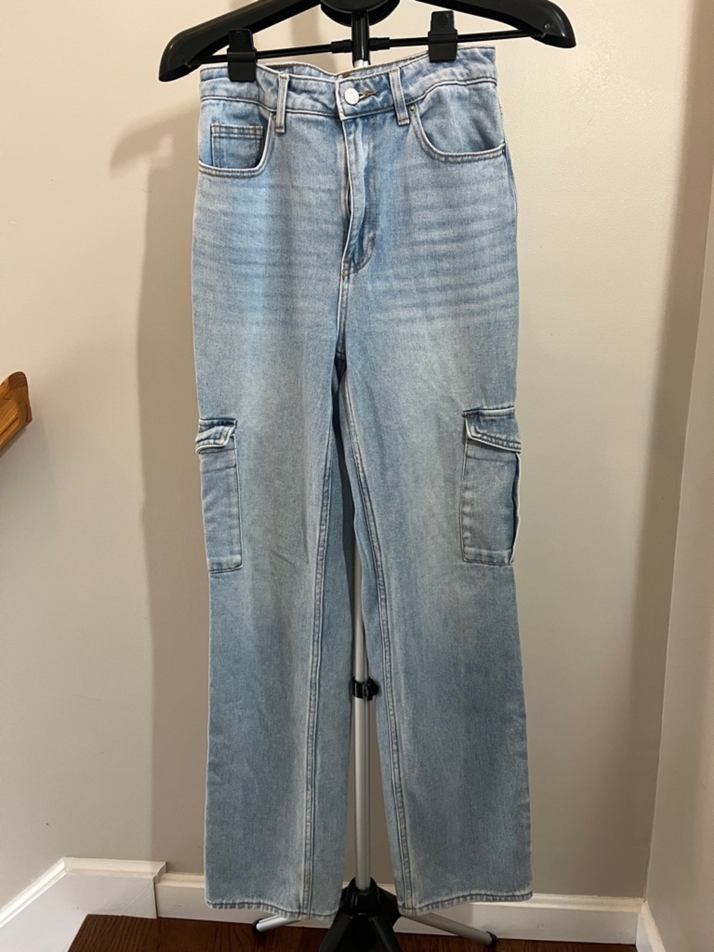 PacSun Light Blue 90s Boyfriend Denim Jeans with Cargo Pockets - Size 27